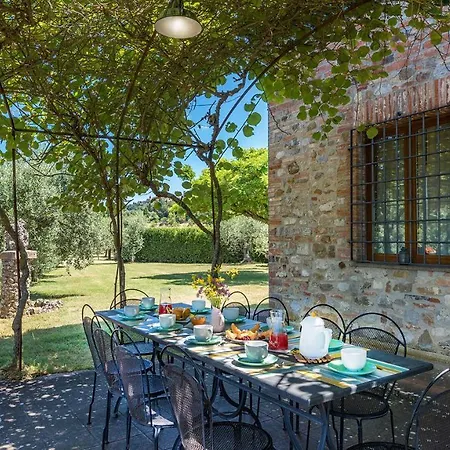 Villa Poggio Medei 10, Emma *