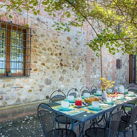 Villa Poggio Medei 10, Emma *