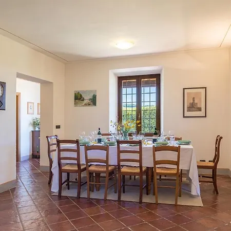 Villa Poggio Medei 10, Emma