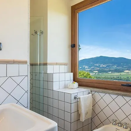 Villa Poggio Medei 10, Emma *