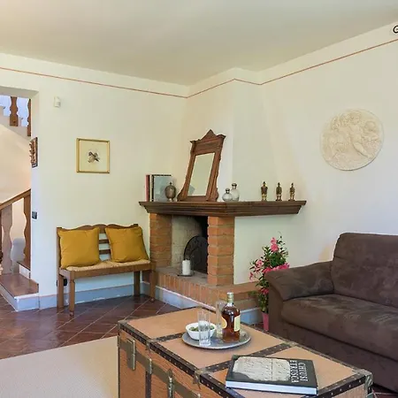 Villa Poggio Medei 10, Emma Città della Pieve